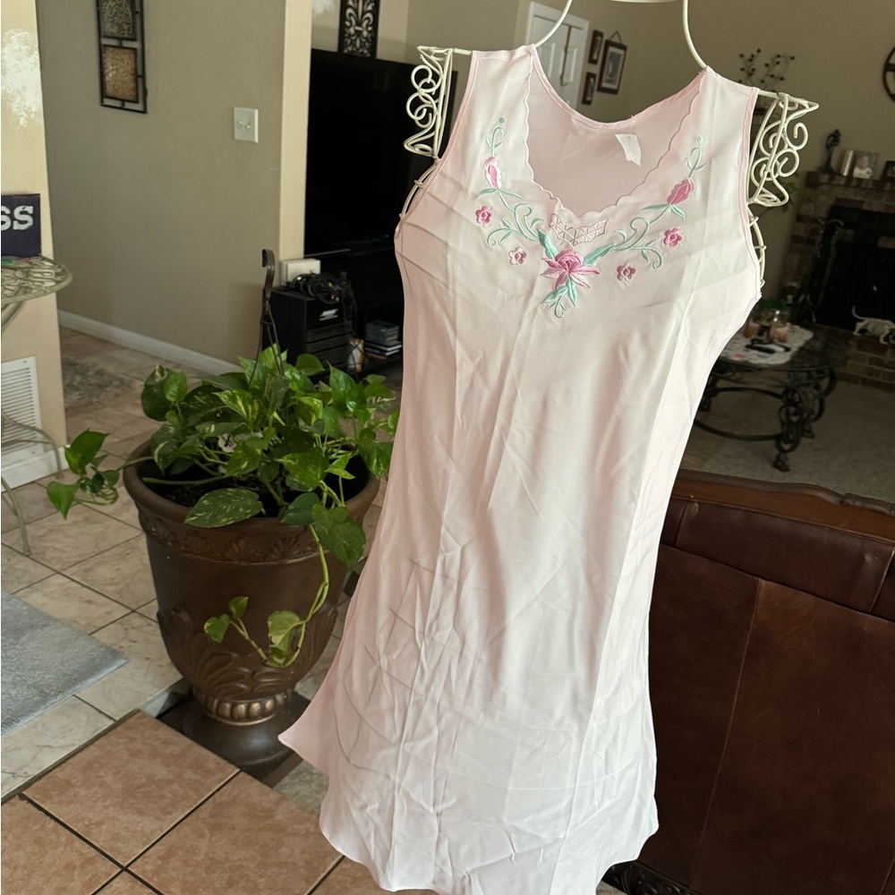 VTG pink nighty